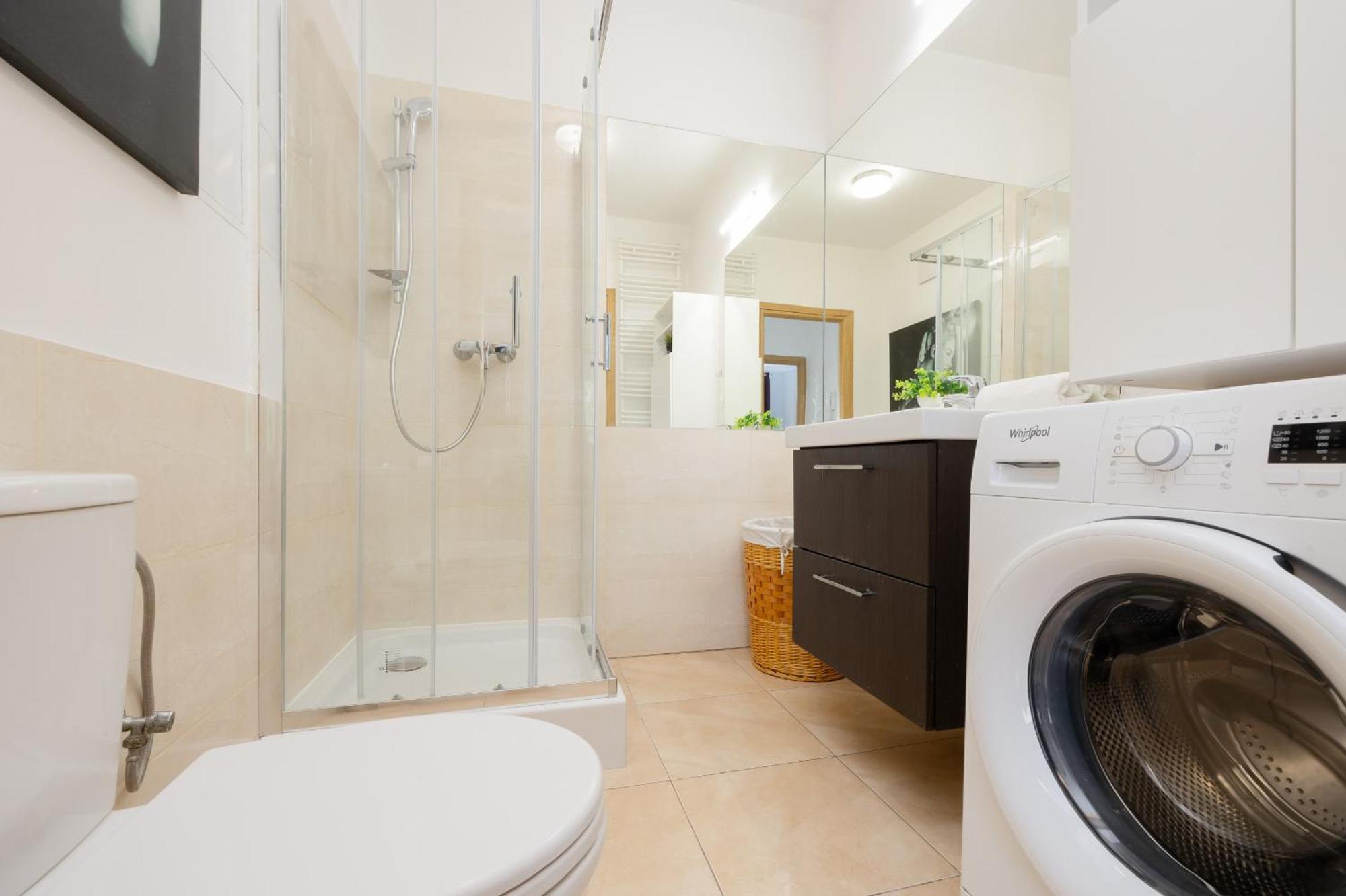 City Apartment With Parking Near Metro Mlociny By Noclegi Renters وارسو المظهر الخارجي الصورة